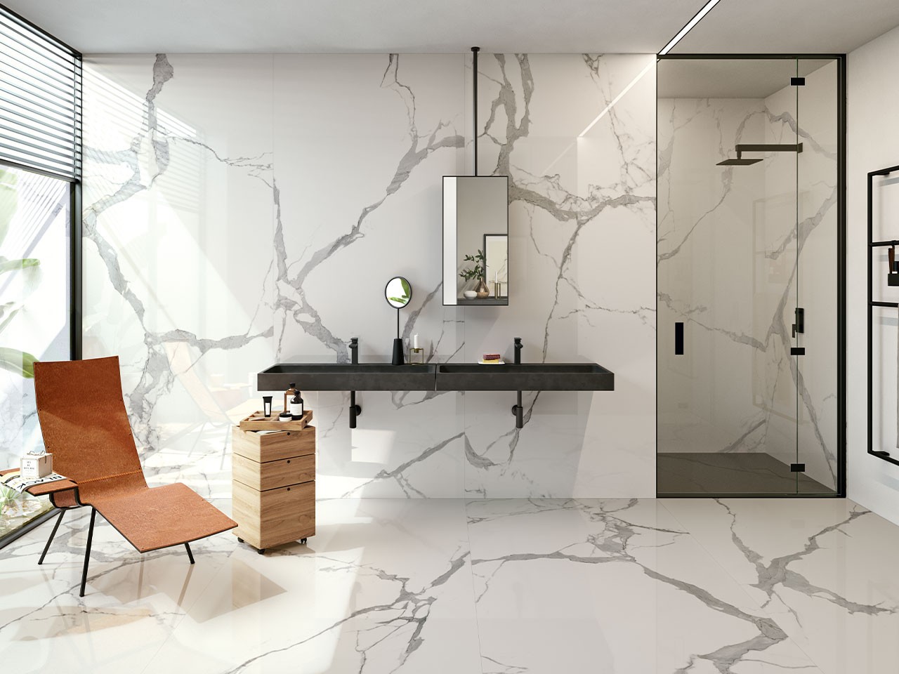 Salle de bains moderne en grès effet marbre